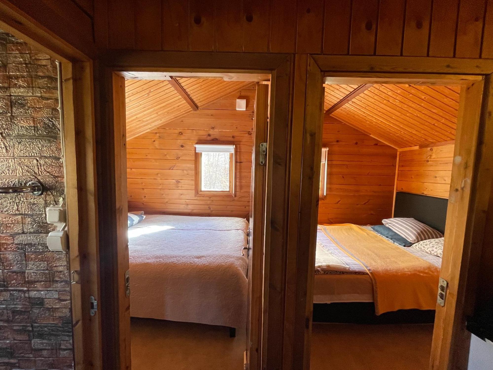 Three Rooms Stuga I Stugby Near National Park Undenäs المظهر الخارجي الصورة